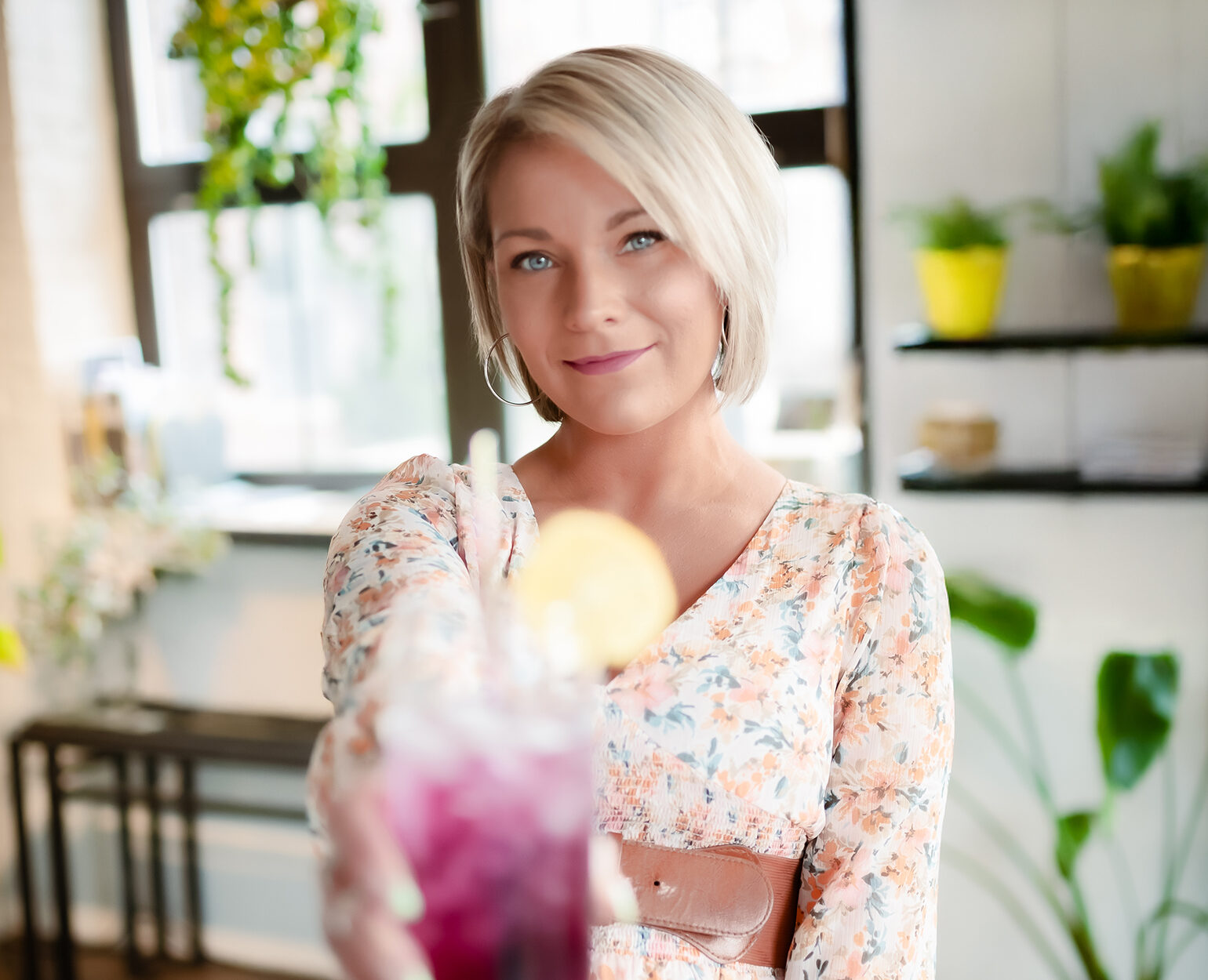 Nikki Hewey, Radikal Tea Company, Hibiscus, ube, butterfly tea